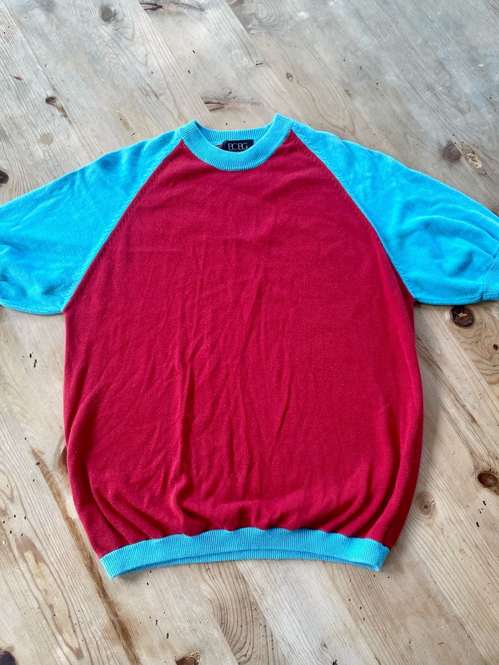 BCBG Max Azria Raglan Sleeve Retro Preppy Sporty Chic Dopamine